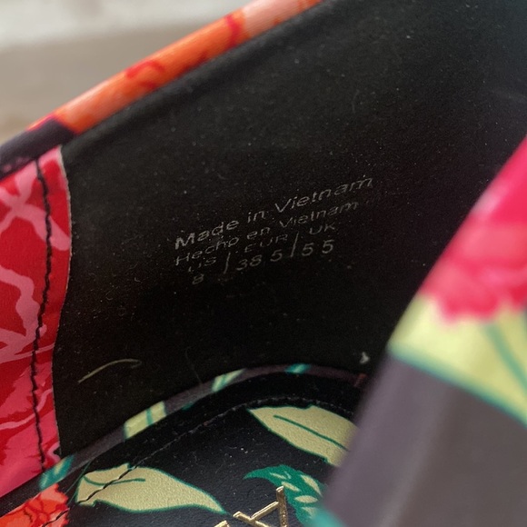 Aldo Floral Pointy Toe Stiletto Heels - Picture 7 of 7